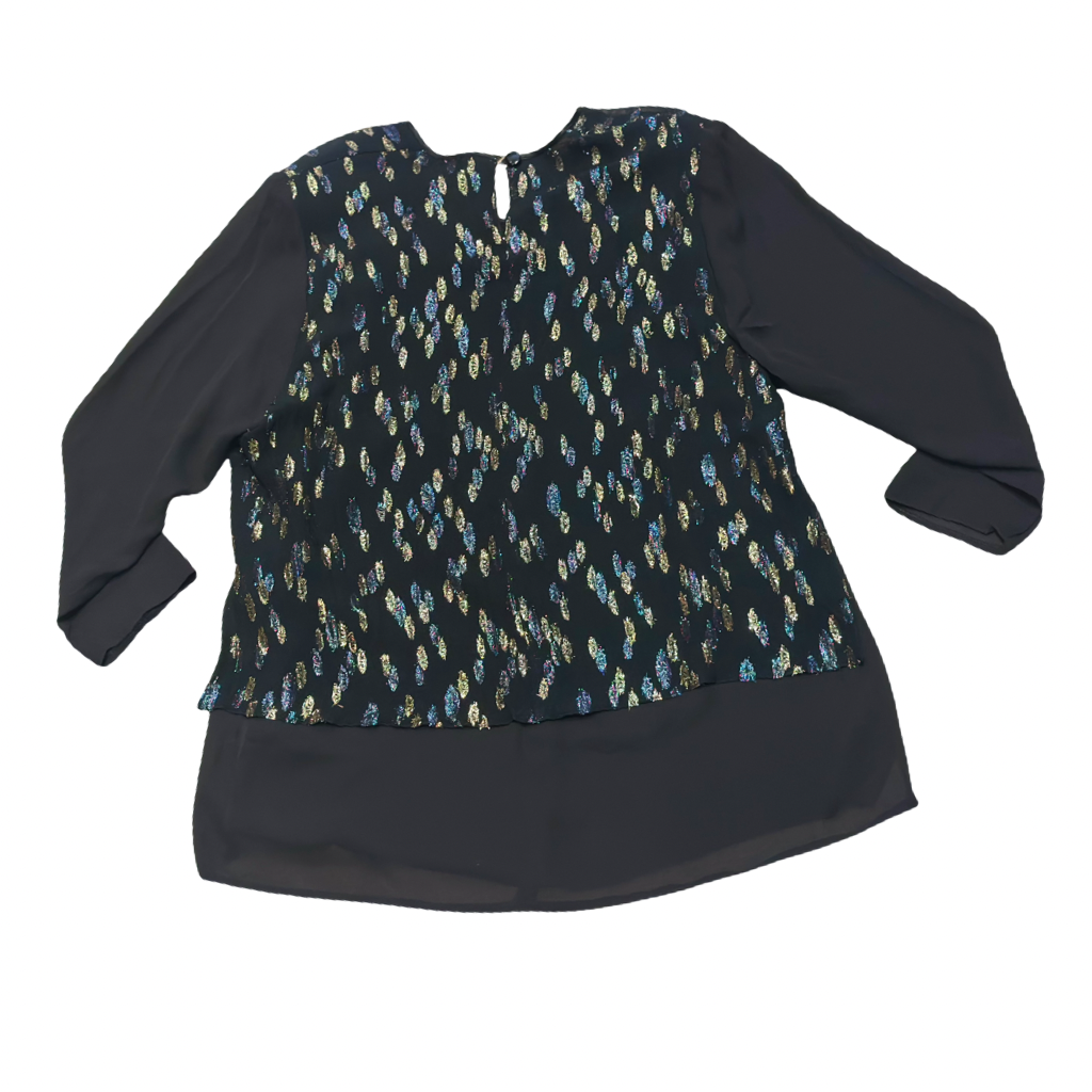Blusa Negra con Detalles Metalizados