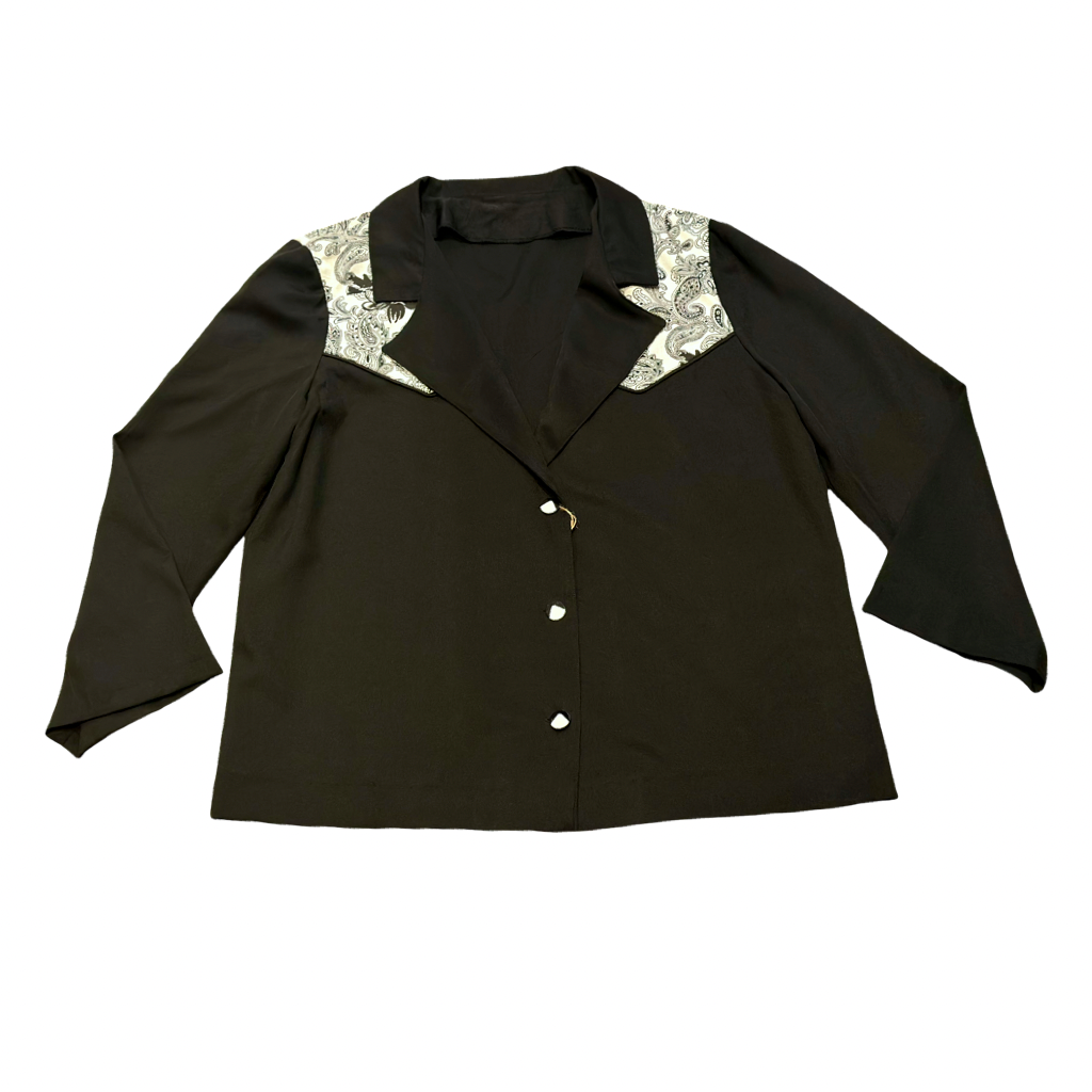 Blusa VNTG Negra con Detalles Paisley