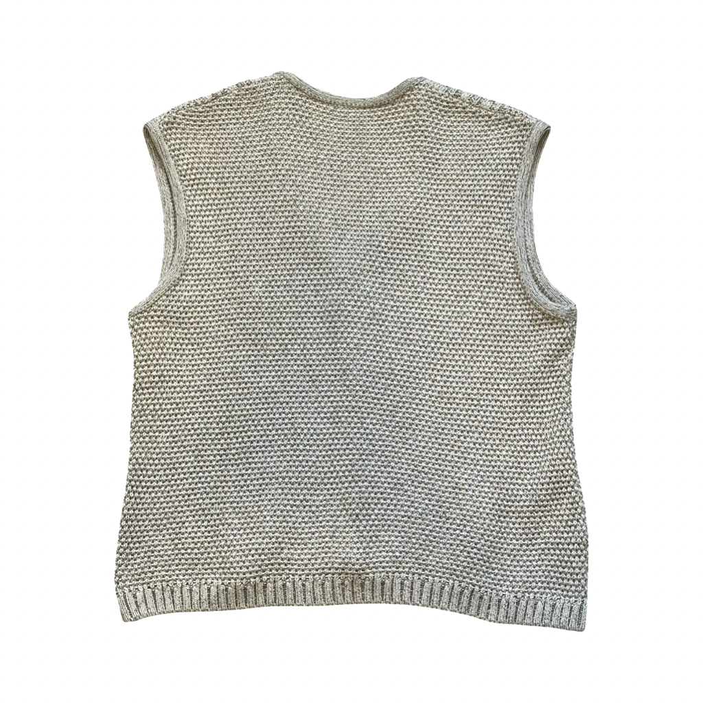 Chaleco tejido gris estilo trenzado