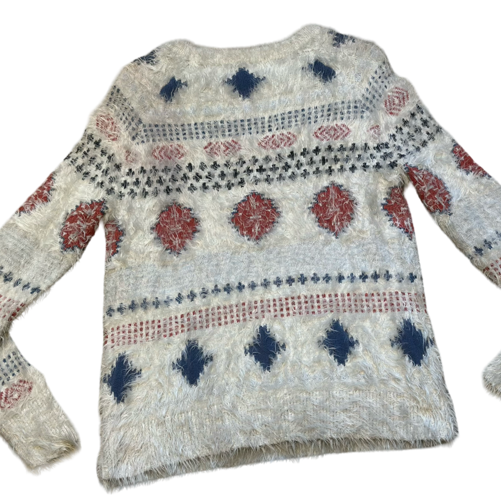 Sweater nórdico marfil con diseño geométrico