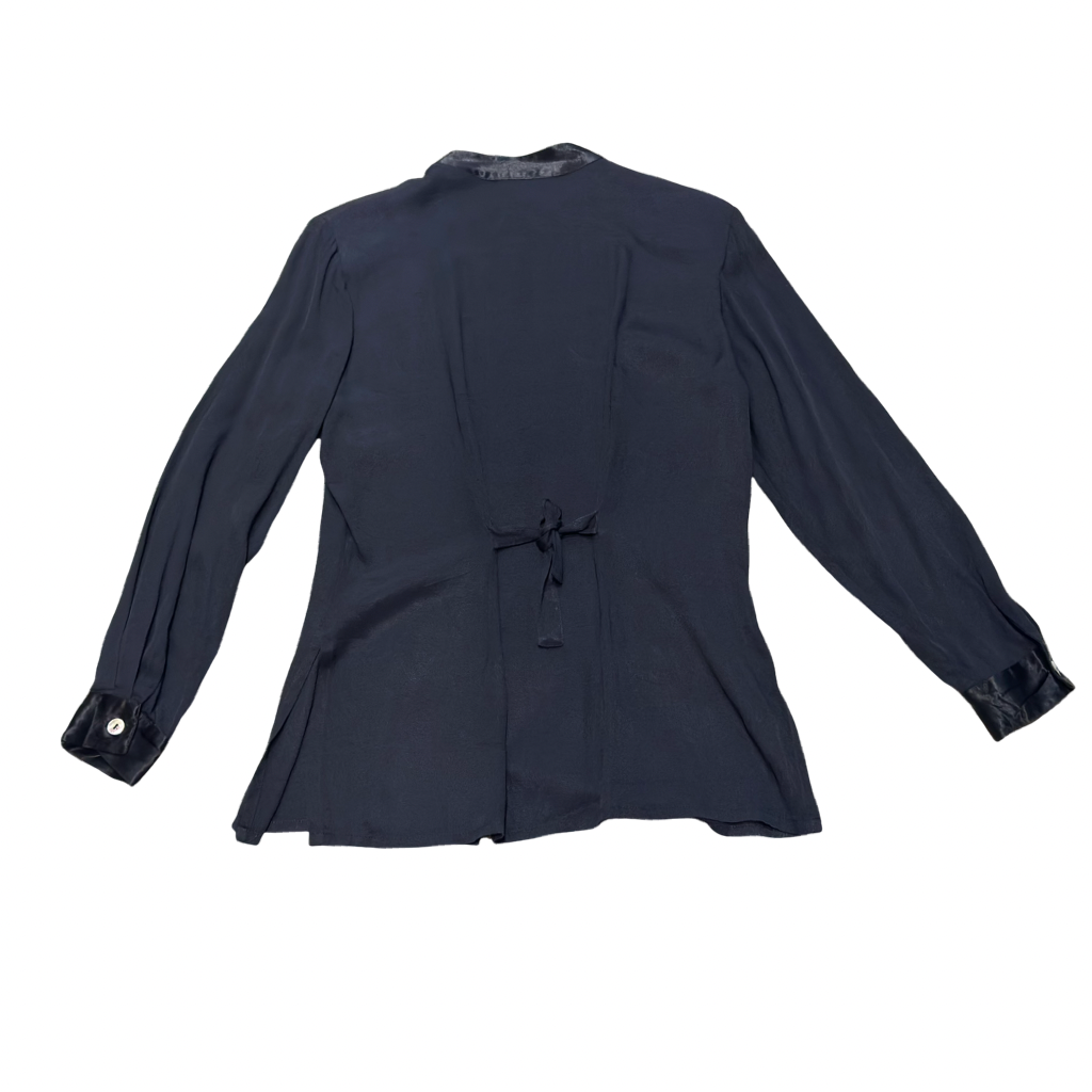 Blusa VNTG Negra con Detalles Satinados