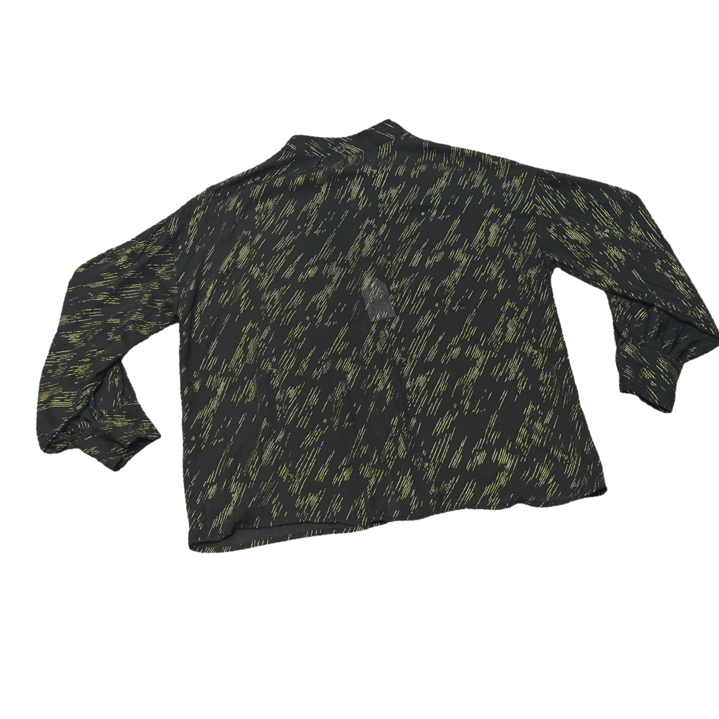 Blusa VNTG Negra con Estampado Dorado