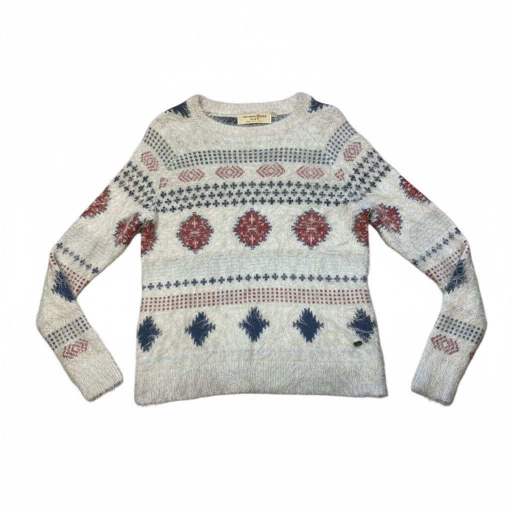 Sweater nórdico marfil con diseño geométrico